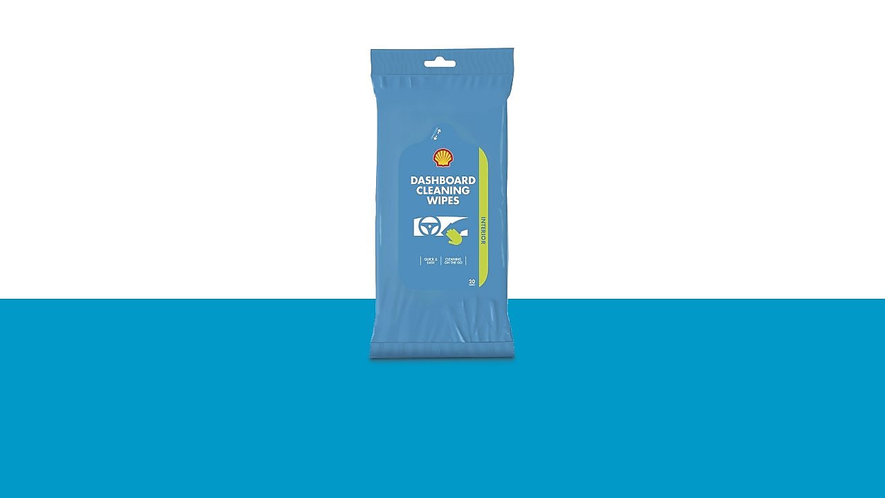 Dashboard cleaning wipes