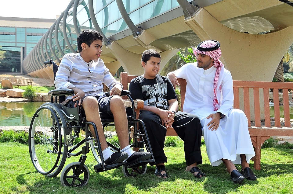 Mohammed Almootesh discussing his accident in the park