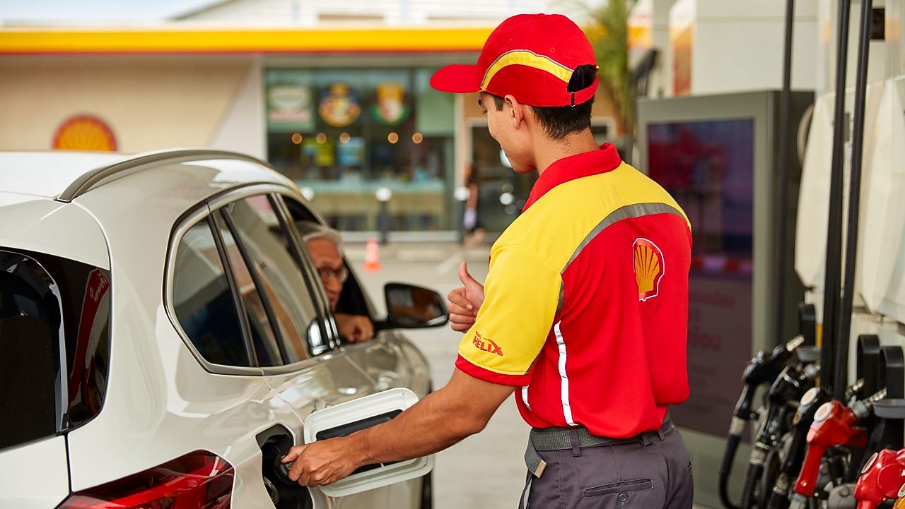 Shell Forecourt Refuelling Champion Family